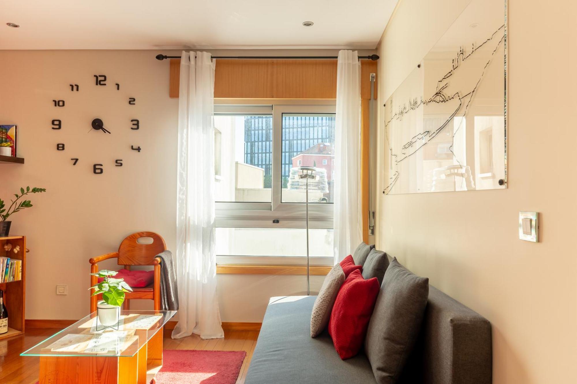 Francos Relaxing Apartment By The Metro 포르투 외부 사진